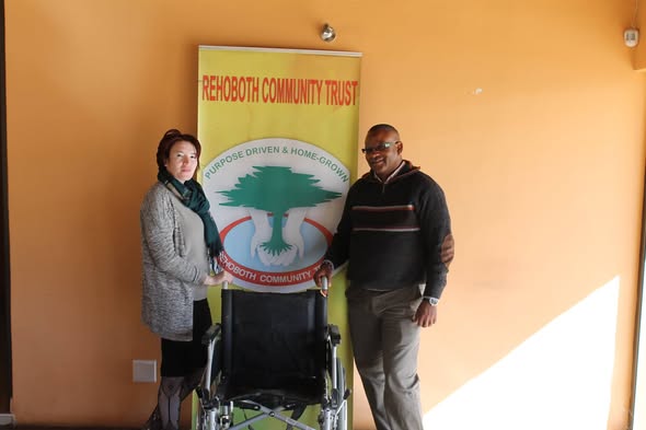 Wheelchair donation July 2016 - Mr. Windswaai collecting