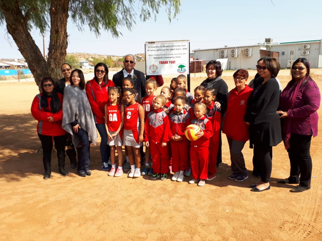 Ruimte Primary School netball field